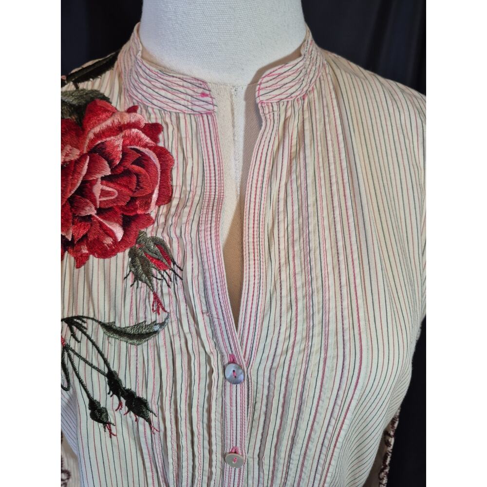 Johnny Was 3J Workshop Attico Rose Embroidery Pinstripe Shirt Cream Red Medium - Picture 6 of 14